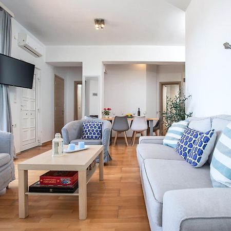 Dimitra Apartment With Private Pool And Sea View -The Ground Floor Of A Two Storey Building Daratsos Exterior foto