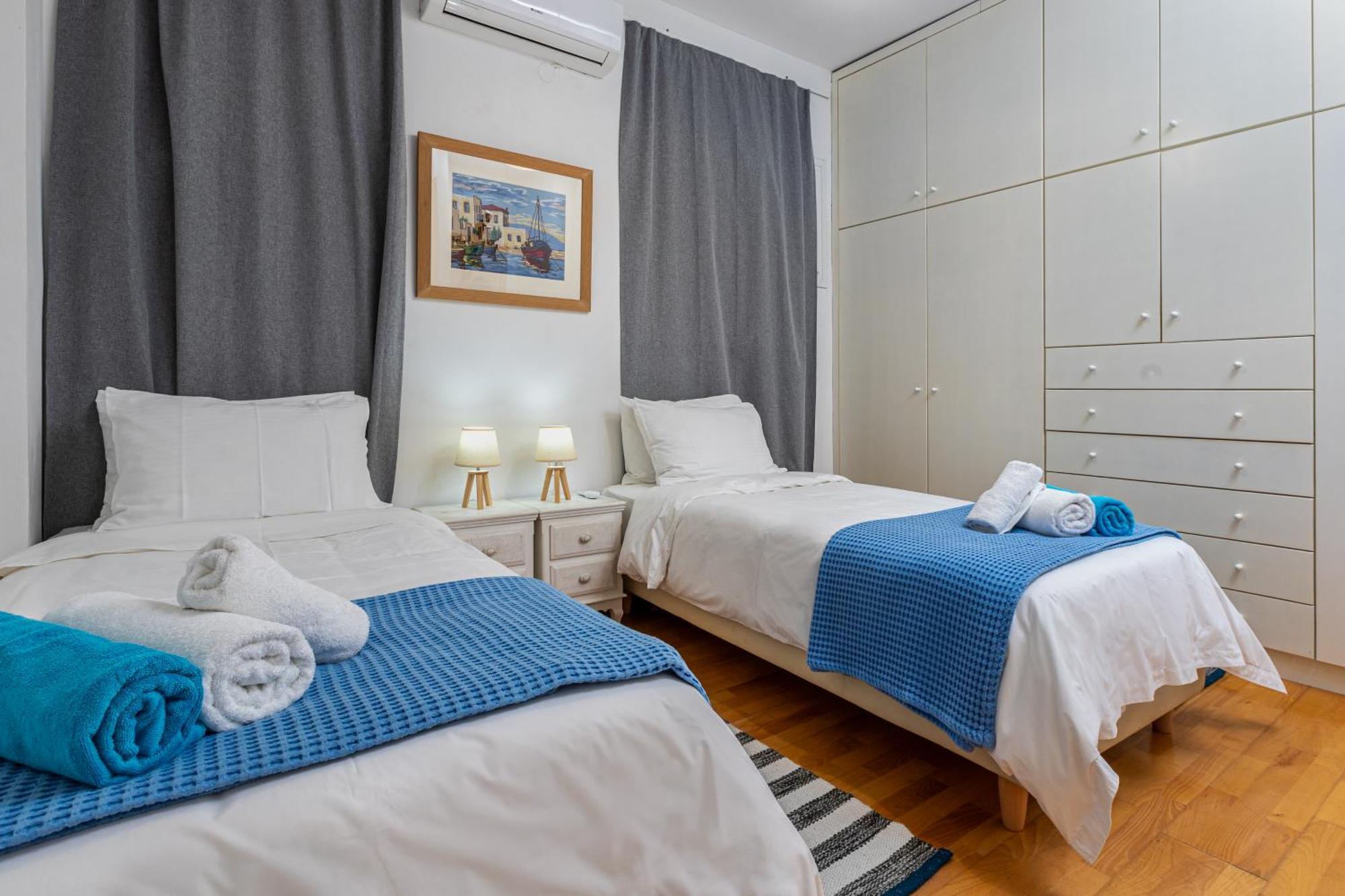 Dimitra Apartment With Private Pool And Sea View -The Ground Floor Of A Two Storey Building Daratsos Exterior foto